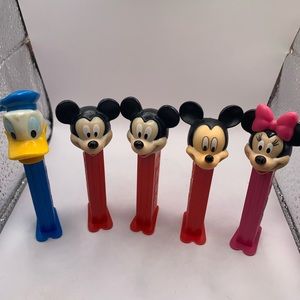 Vintage Pez Candy Collection Disney, Star Wars, Peanuts Gang